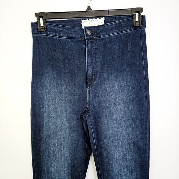 Altar'd State Dark Wash High Rise Flare Leg Jeans Boho Hippie Denim Size 28/7 - Picture 5 of 12